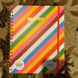 17 month planner. Aug 2022-December 2023